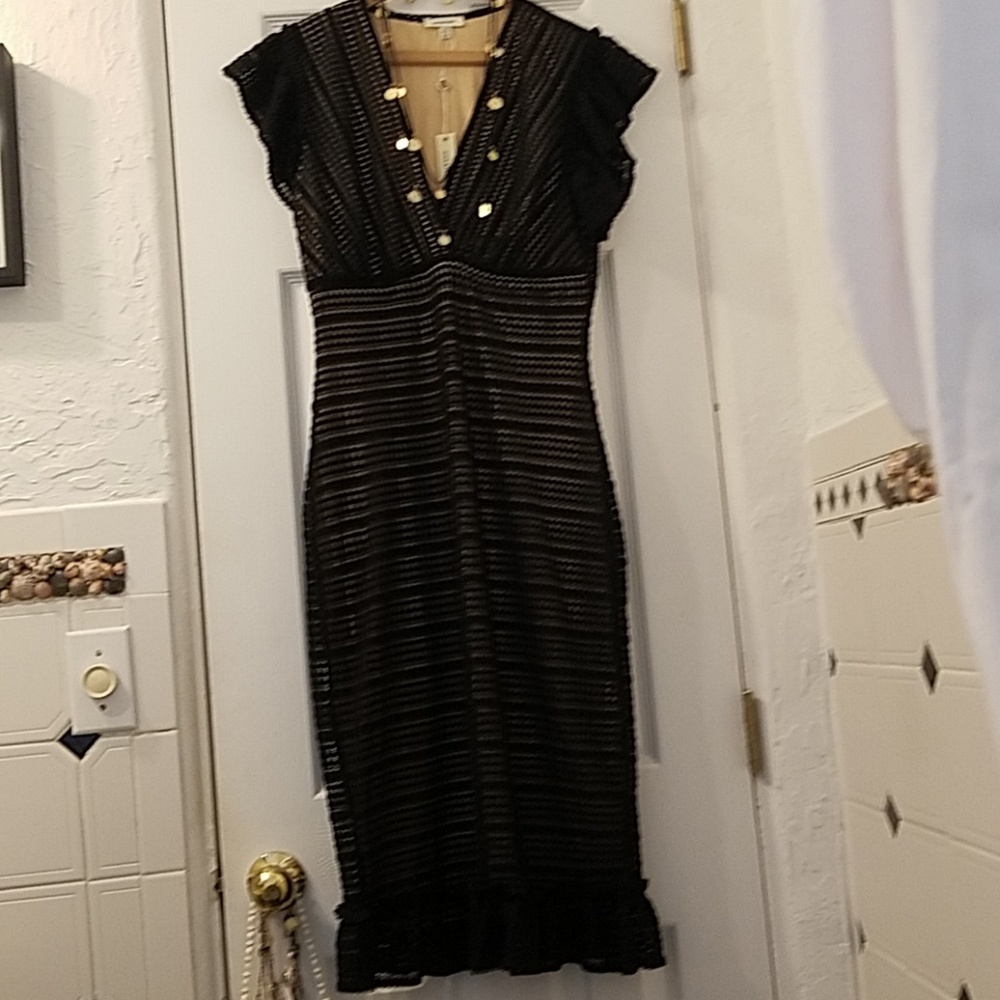 MAX STUDIO | Ruffled Lace LBD NEW - Picture 3 of 8